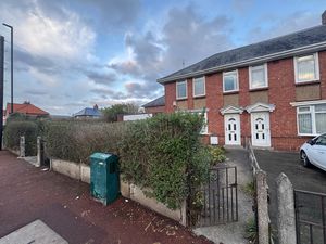 Photo 21- click for photo gallery